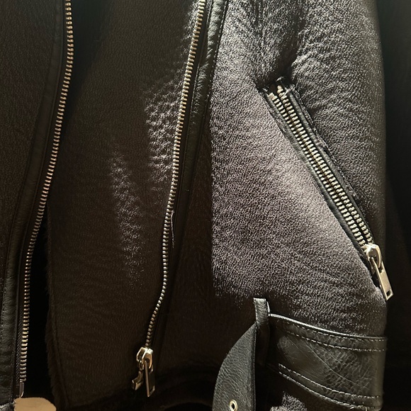 Zara Moto jacket - women’s XL no longer available and great style. - Picture 4 of 7